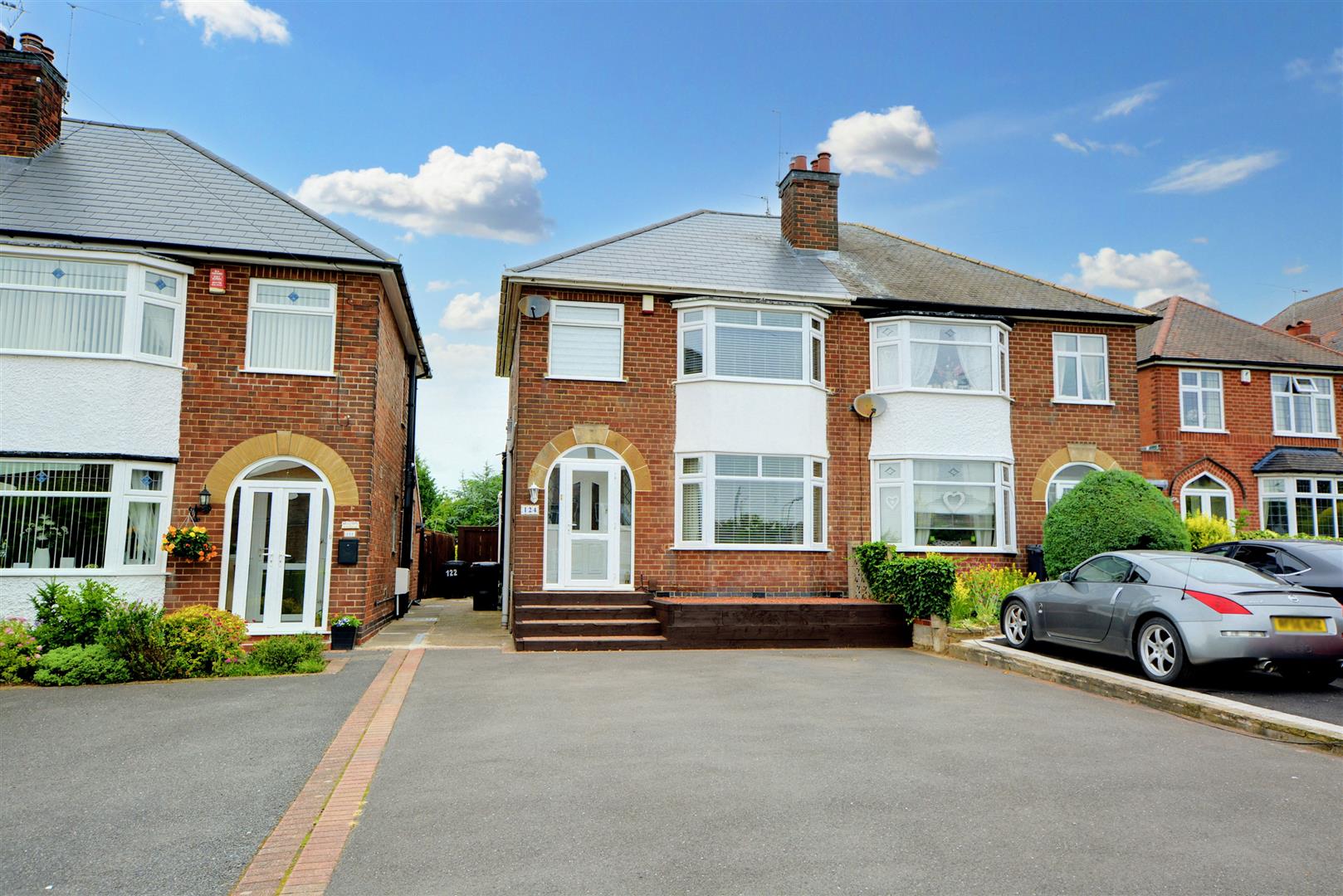 Hickings Lane, Stapleford, Nottingham Robert Ellis Estate Agents